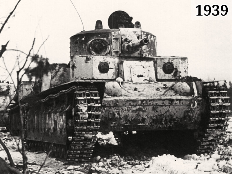 Фото Танки Т-28 выдвигаются на рубеж атаки, февраль 1940