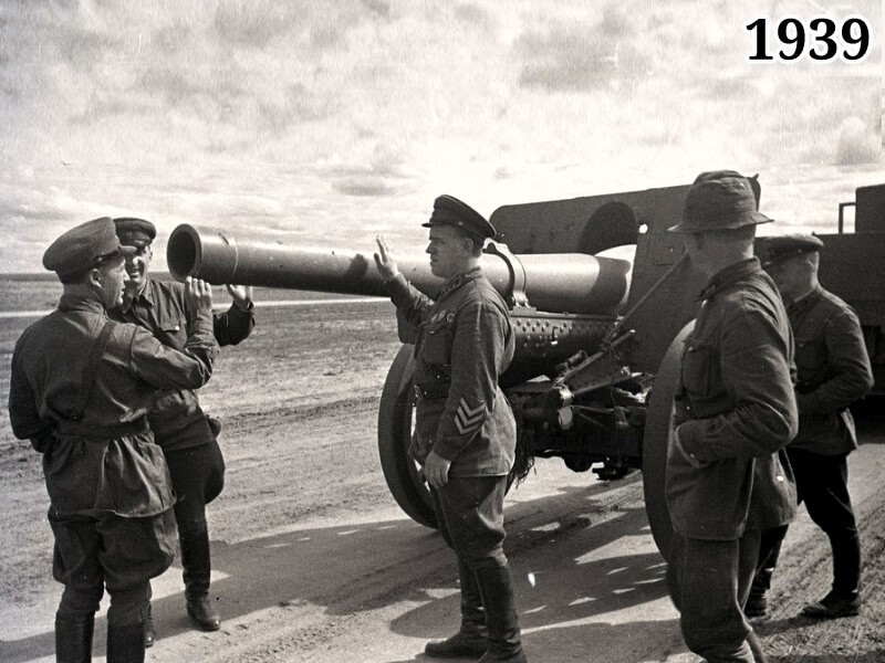 Фото Георгий Жуков на позициях РККА в Монголии
