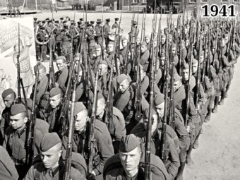 Фото бойцы Красной Армии уходят на фронт