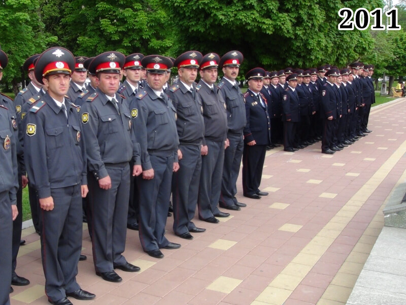 Фото сотрудники МВД в милицейской форме одежды